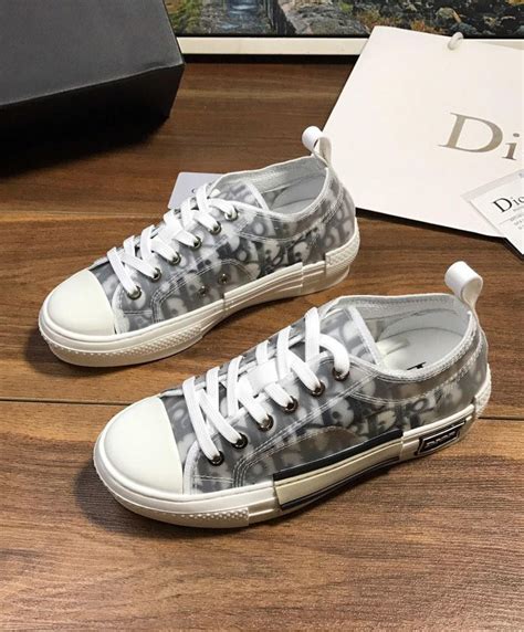 christian dior sneakers low top.